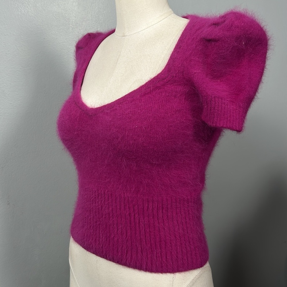 Moda International Angora Blend Sweater Sweat heart neckline size XS puff sleeve - Picture 3 of 11